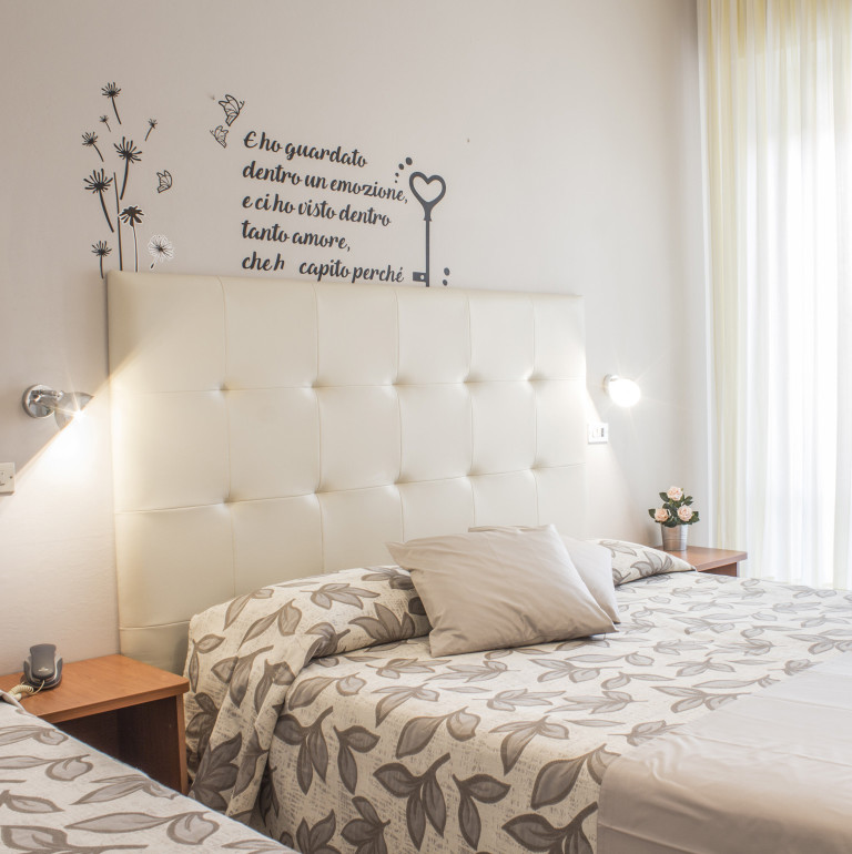 media.Gallery_3HotelSandra_RivazzurraRimini