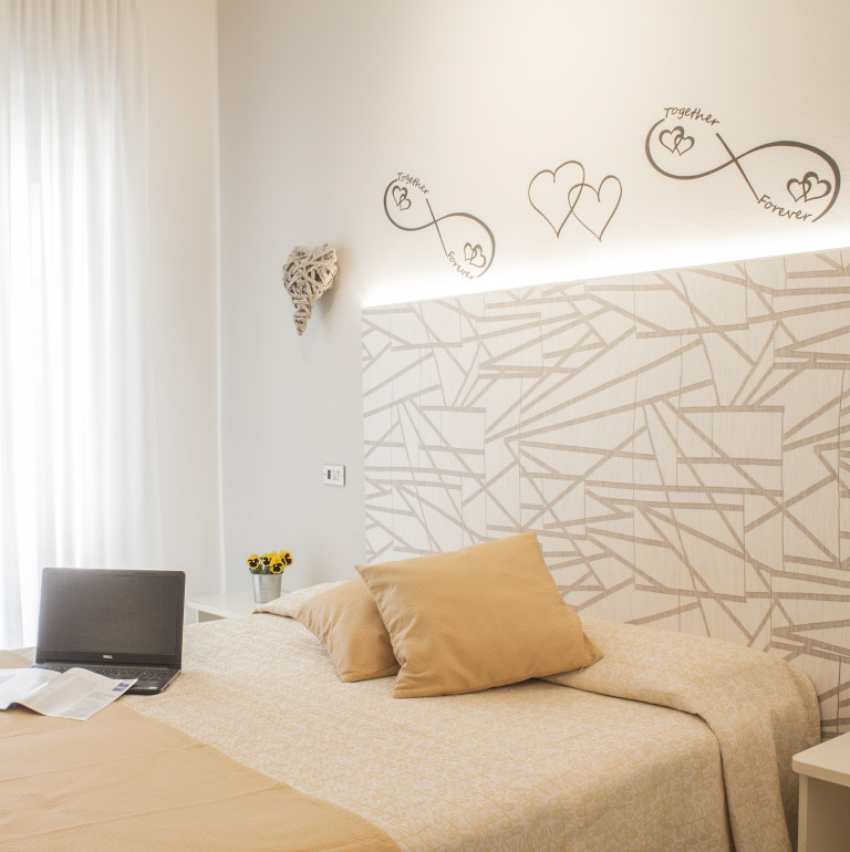 media.Gallery_4HotelSandra_RivazzurraRimini